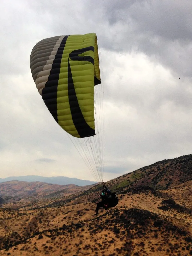 Parapente biplaza + GoPro básico en el Valle de Colina